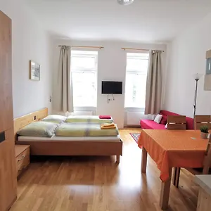 Hellwagstrasse Vídeň